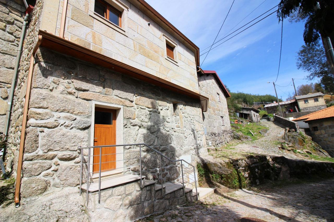 Casa Joao Vilar By Geres Casas Campo do Geres Esterno foto